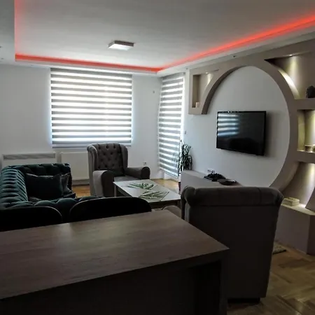 Apartman 1 Lux S V Istocno Sarajevo Lukavica Hilandarska Centar דירה Lukavica