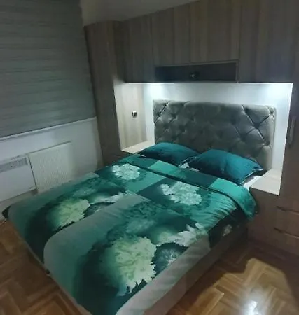 דירה Apartman 1 Lux S V Istocno Sarajevo Lukavica Hilandarska Centar *